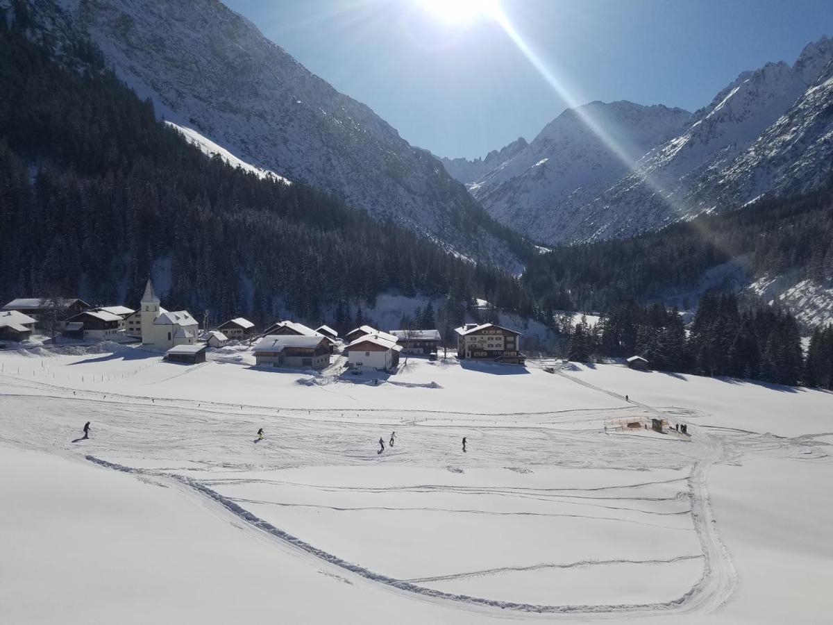 Stern Lodge Im Bergparadies Lechtal Boden Exterior photo